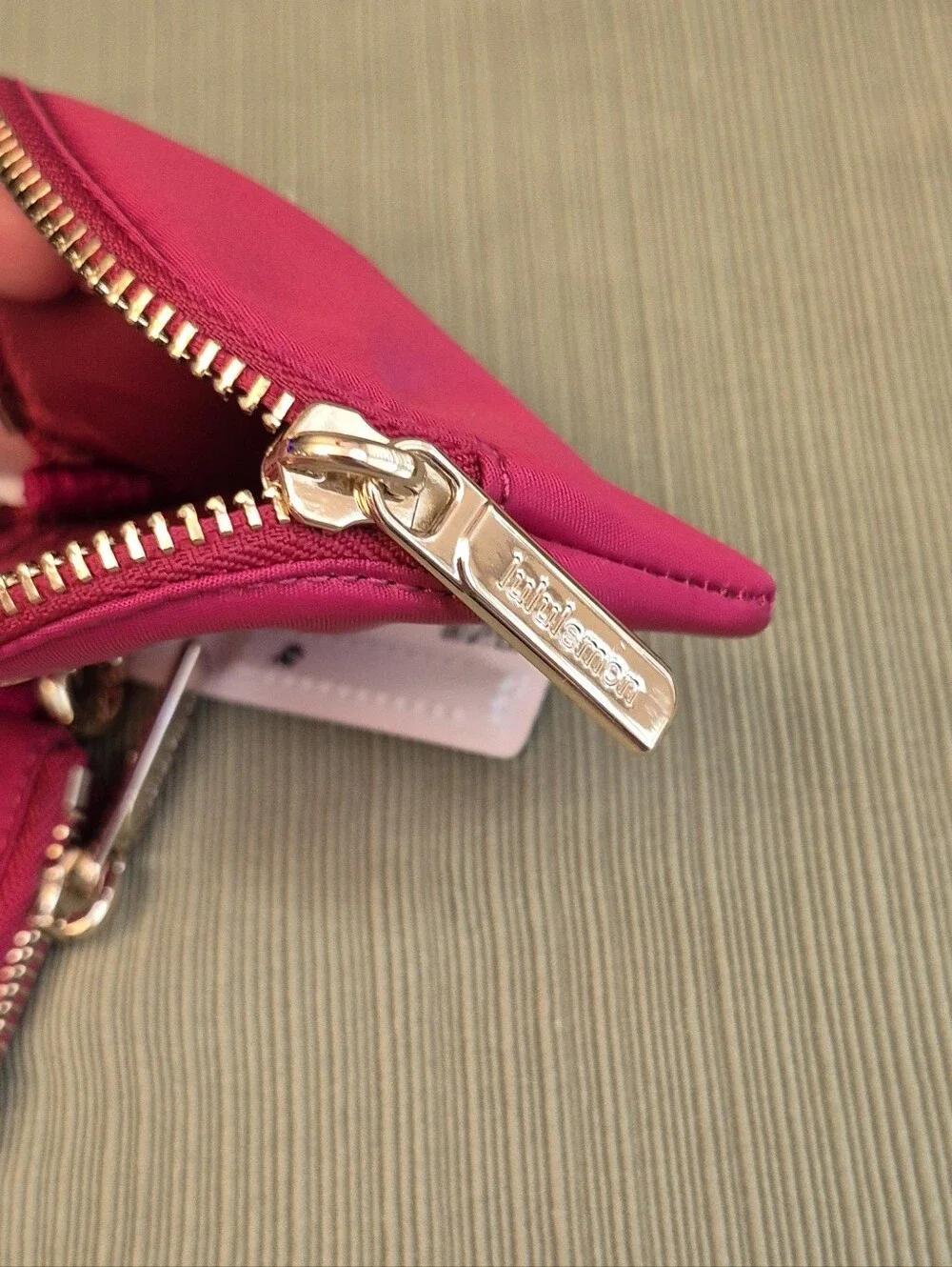 Lululemon Berry Rumble Pink Metallic Gold Wordmark Dual Pouch Wristlet Keychain - Picture 4 of 5